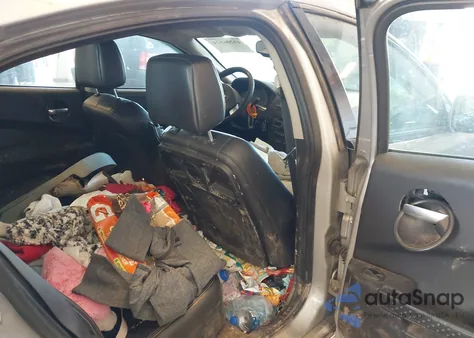 2008 Pontiac Grand Prix из США, поврежденный, VIN 2G2WP552381122353